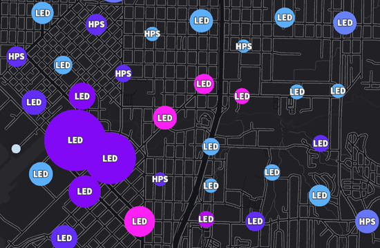 Beispiel für einen geclusterten Feature-Layer mit drei Variablen Beispiel für einen geclusterten Feature-Layer mit drei Variablen