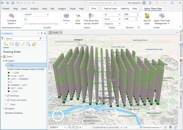 The Local Moran's I display theme applied to a space-time cube. The Local Moran's I display theme applied to a space-time cube.