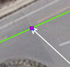 Road connected to the Routing Streets feature class by a vertex and a custom override point