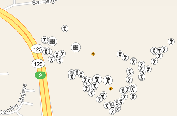 Postes del tendido eléctrico en el mapa Navigation with Custom Streets