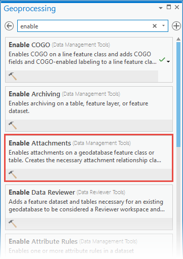 アタッチメントの有効化 (Enable Attachments) ツール