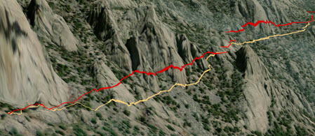 Duas trilhas de caminhada propostas na encosta de uma montanha