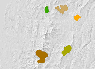 Mapa de cinco destinos de entrada exibidos em um relevo sombreado
